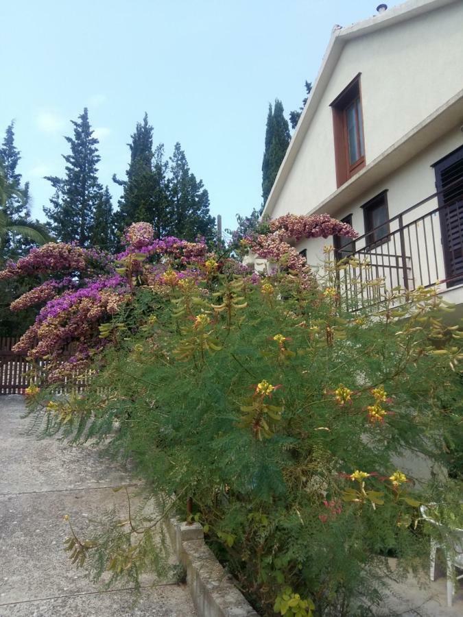 수티반 Manda Ljubetic 아파트 외부 사진